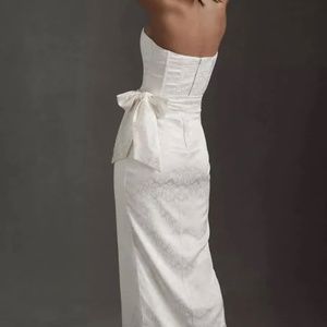 V Chapman June dress